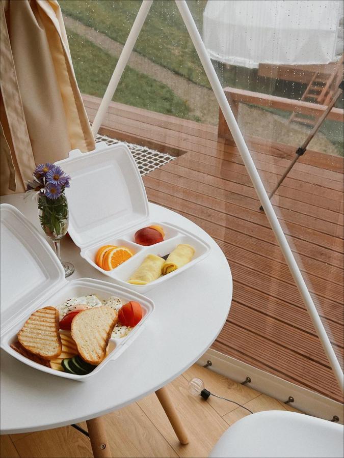 Глемпінг Де Вайб  Hotel Ворохта Екстериор снимка