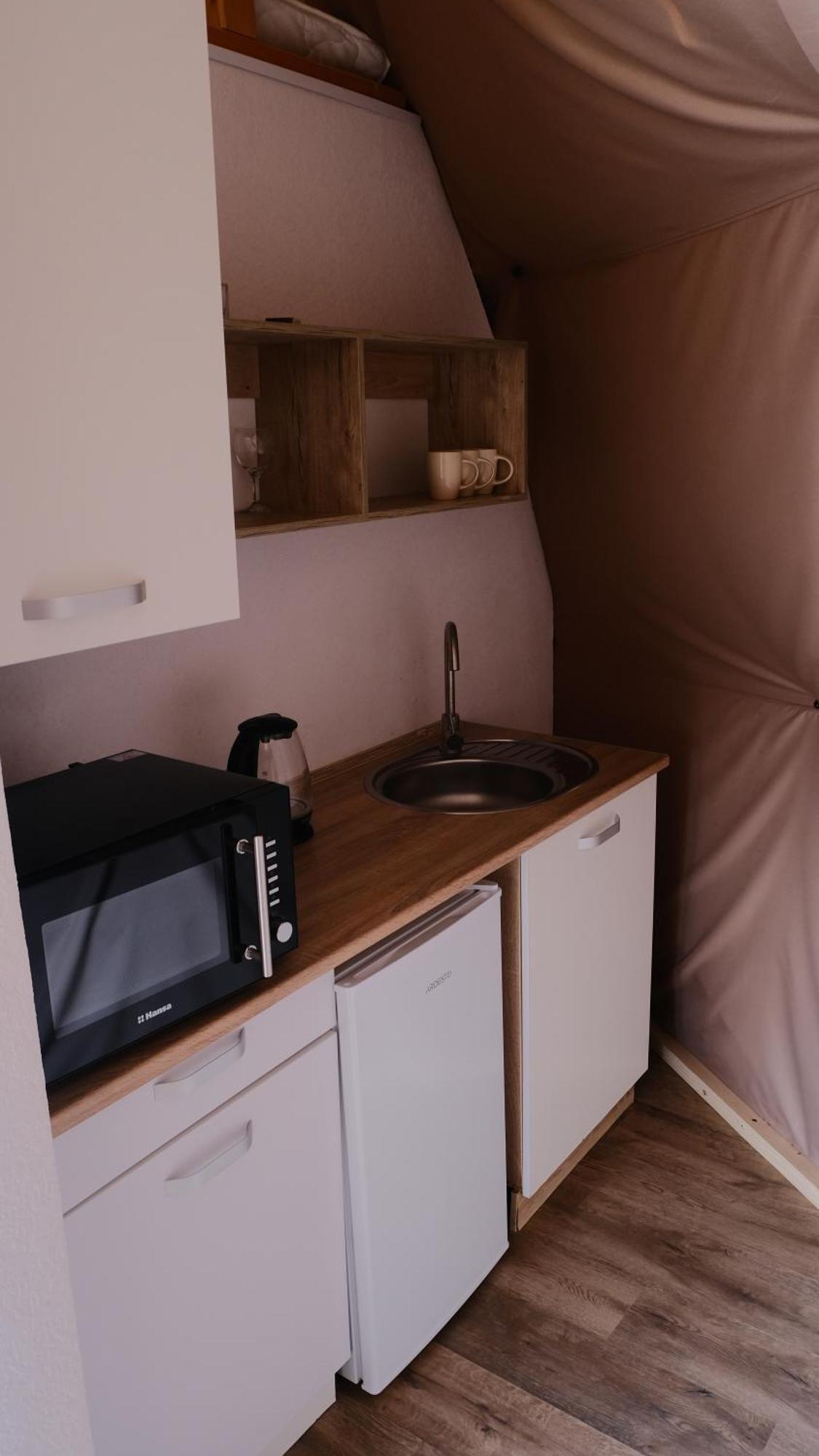 Глемпінг Де Вайб  Hotel Ворохта Стая снимка