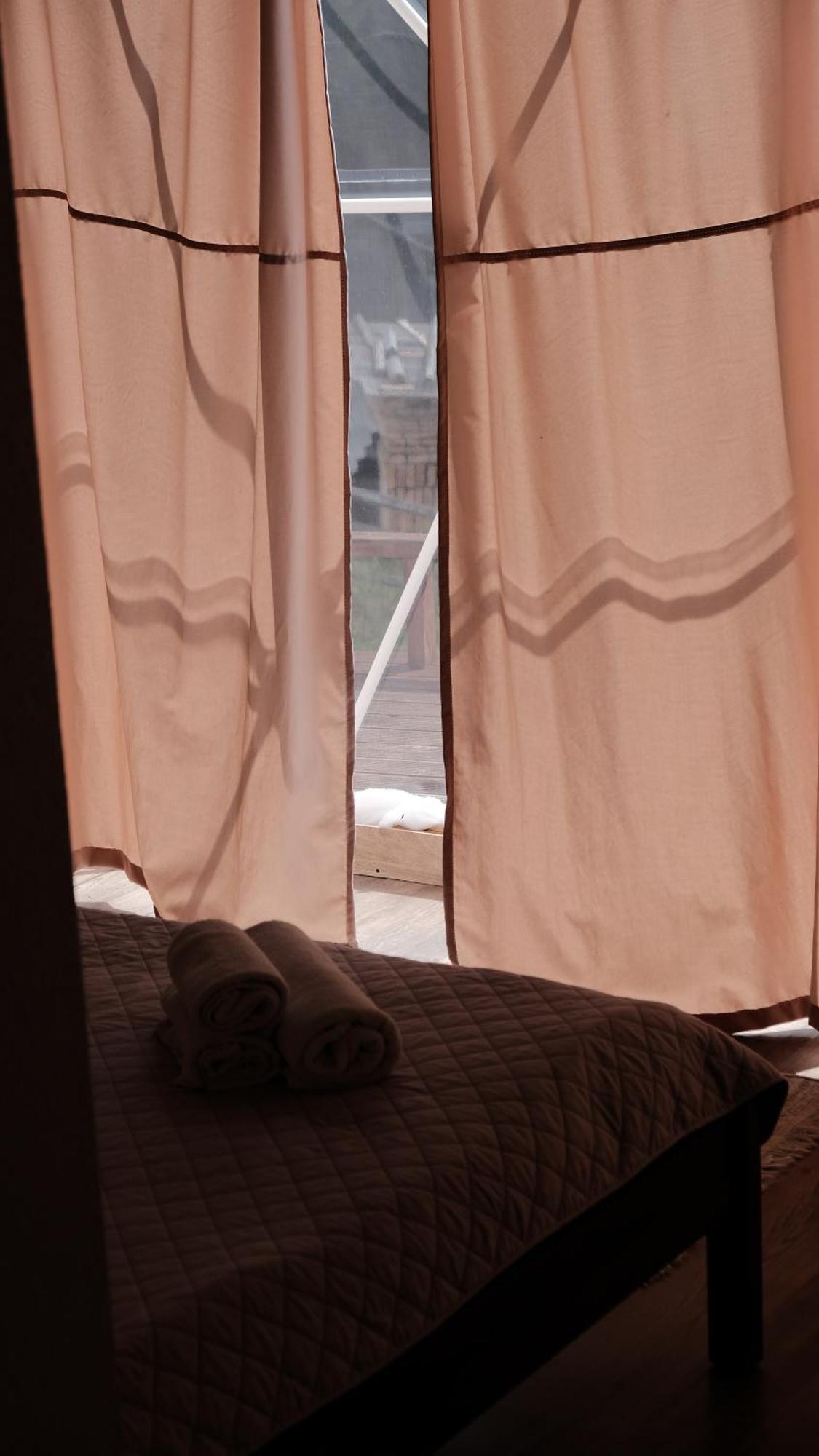Глемпінг Де Вайб  Hotel Ворохта Стая снимка
